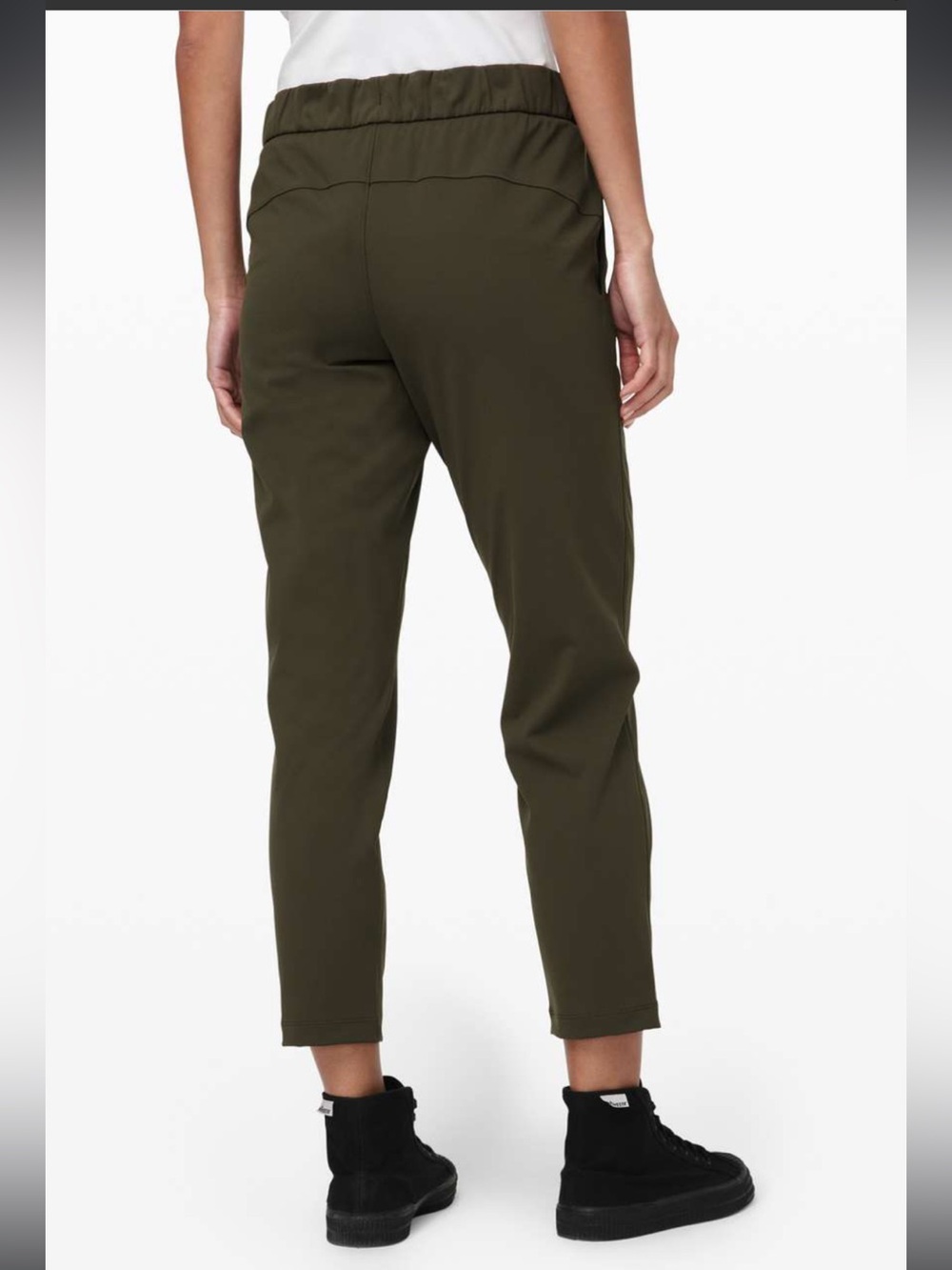 Lululemon On the Fly 7/8 Pant
Dark Olive, Women’s size 6 - Picture 7 of 12